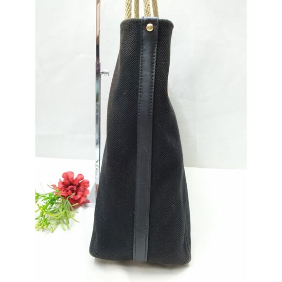 Michael Kors Black Canvas Rope Handles Shoulder Bag - Picture 6 of 16